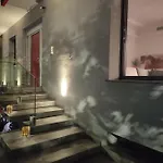 Con Ampio Terrazzo Attrezzato Anche Con Angolo Cottura Spotorno